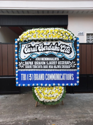 Papan Bunga Duka di Bone